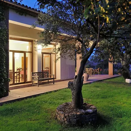 Guest house La Fronda 2*