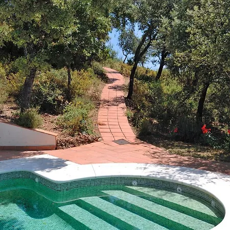 La Fronda Guest house 2*